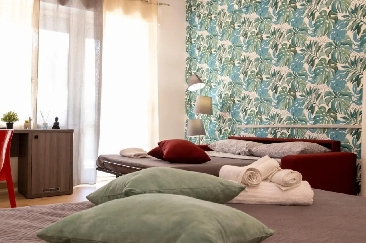 Hotel Exclusive Palermo 0*,  Italia